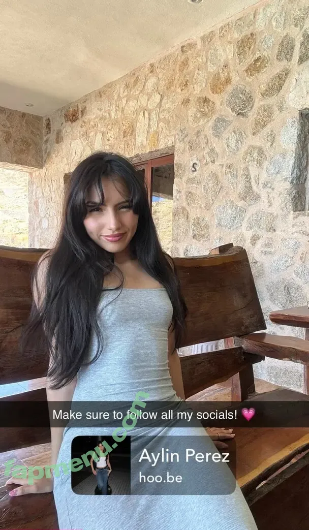 Aylin Perez nude photo #0001 (ayllinnn_ / itsaylinn)