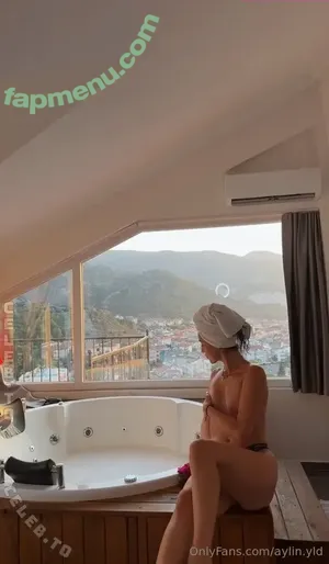 aylin.yld / aylinxay / aylixay / aylixayy nude photo #0047