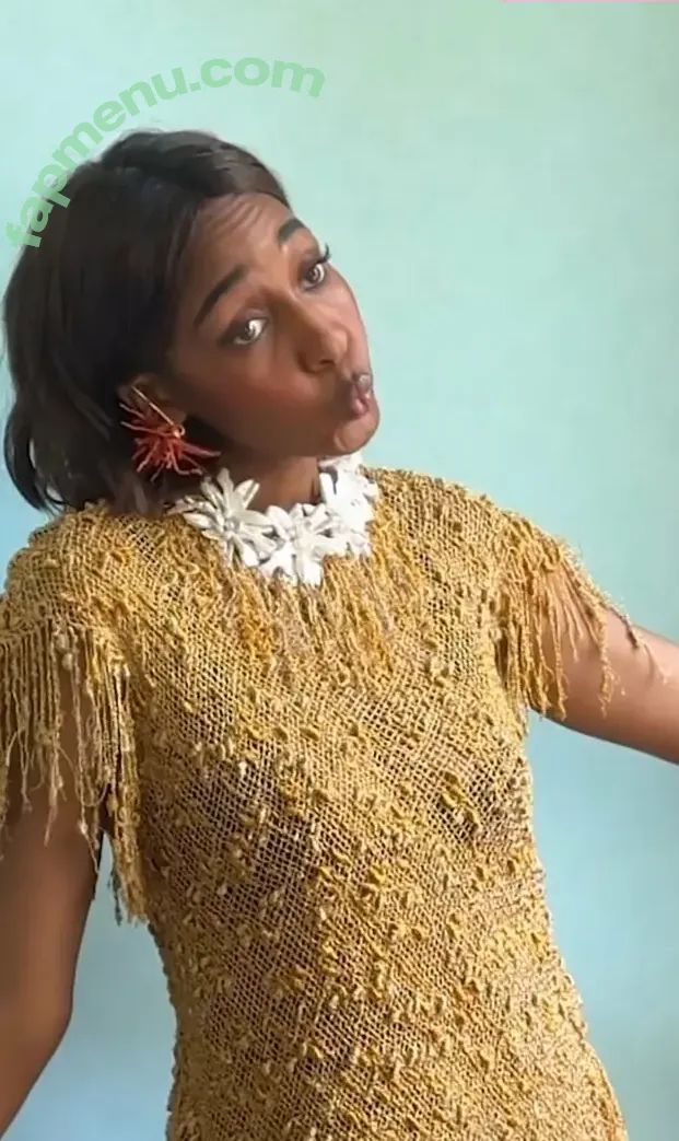 Ayo Edebiri nude photo #0111 (ayoedebiri)