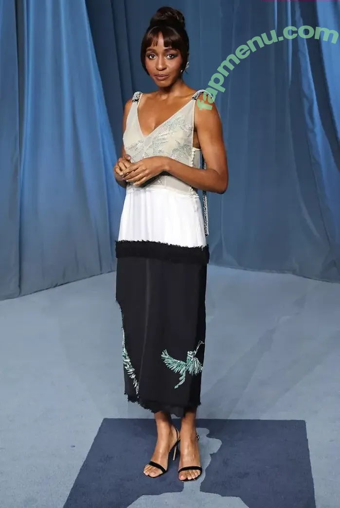 Ayo Edebiri nude photo #0120 (ayoedebiri)