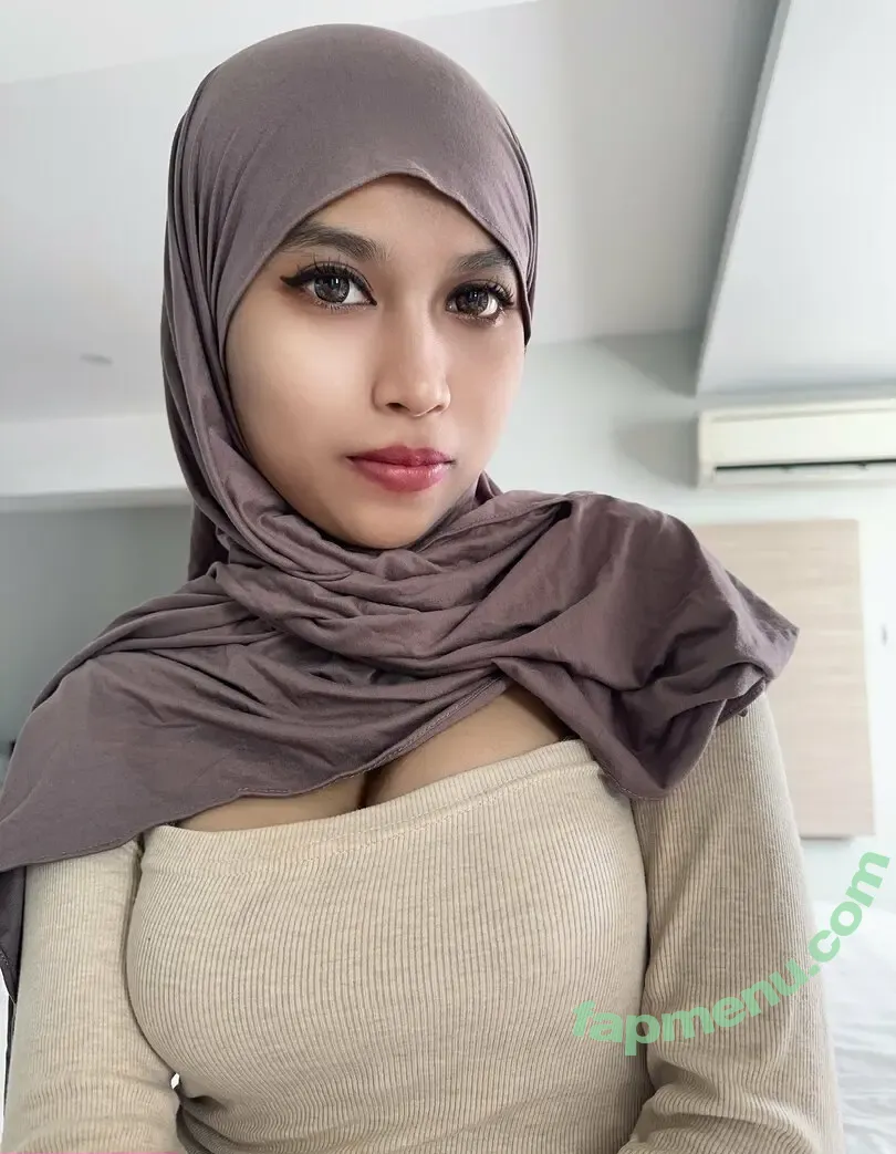ayshamuslim nude photo #0047 (aysha.muslim)