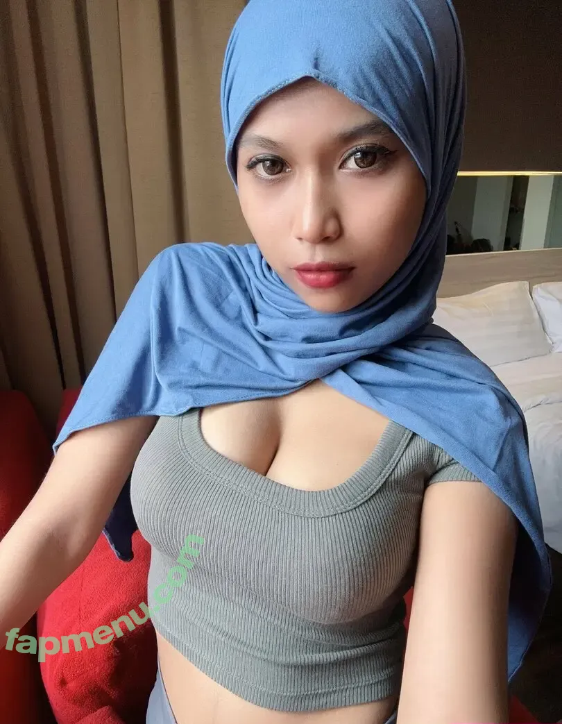 ayshamuslim nude photo #0050 (aysha.muslim)