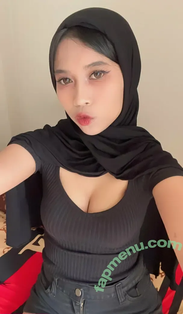 ayshamuslim nude photo #0067 (aysha.muslim)