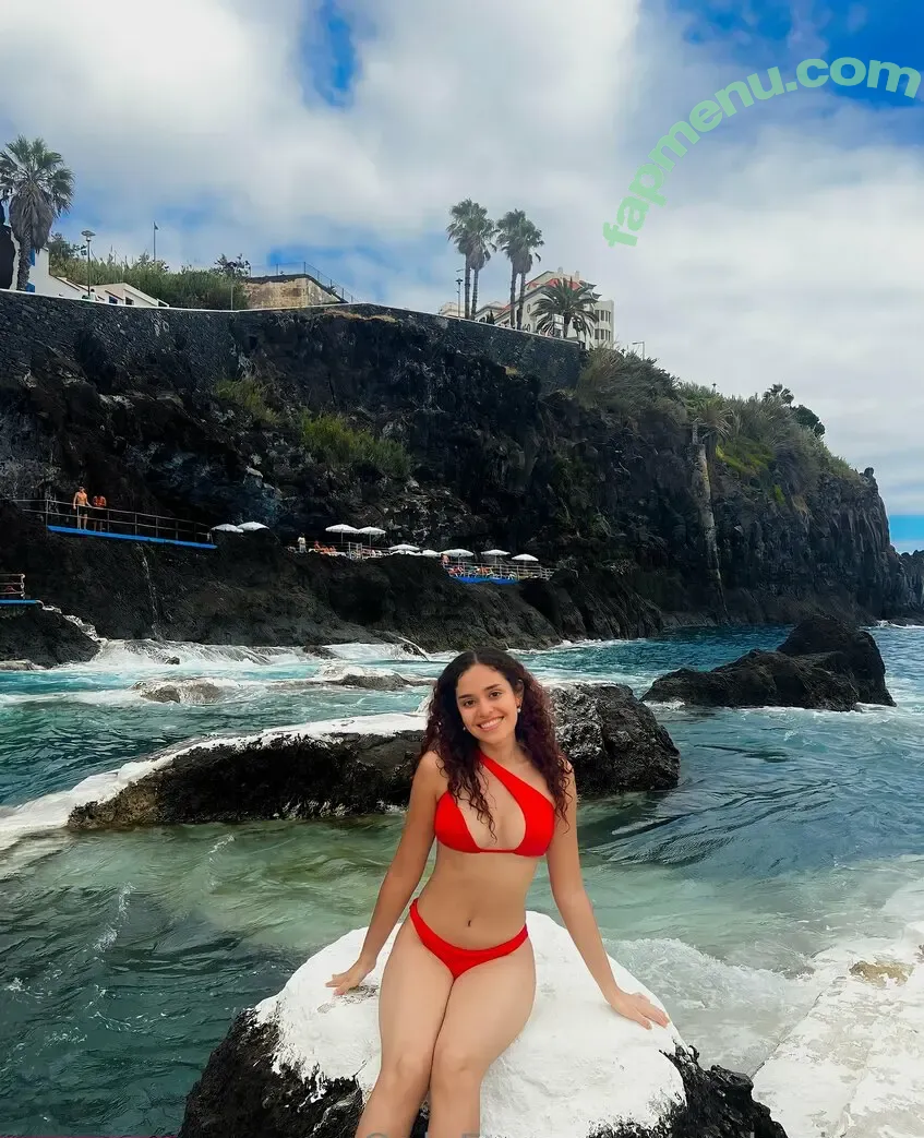 ayshaseas nude photo #0026 (aysha.sow)