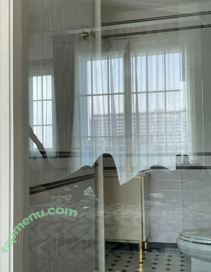 ayumi_cn0 nude photo #0028 (Ayumi12456546 / ayumi.chan0 / ayumi12)