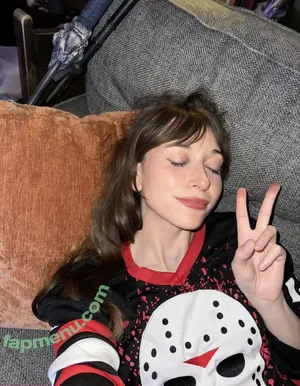 Ayytrae / angelicatrae / omgcosplay nude photo #0192