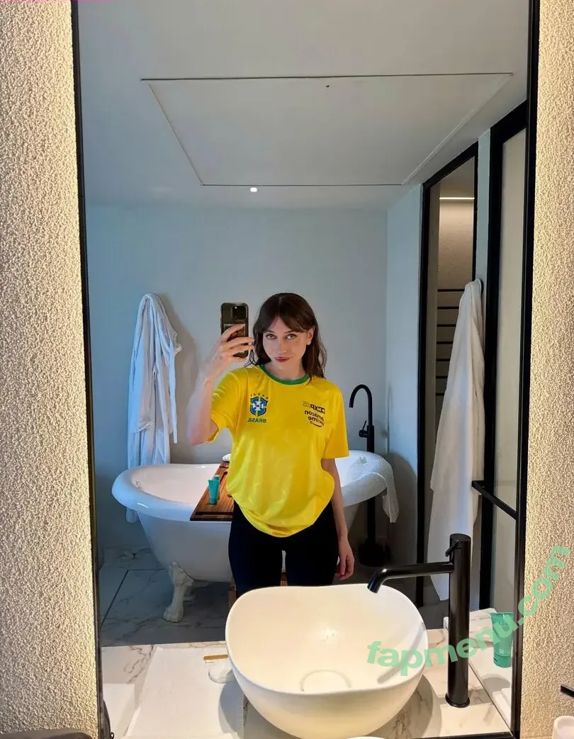 Ayytrae nude photo #0211 (angelicatrae / omgcosplay)