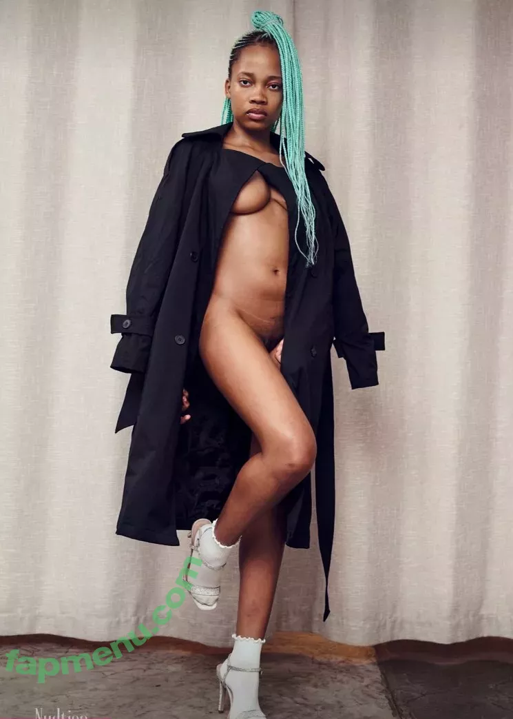 Azanian_doll nude photo #0023 (Smah Yellow)