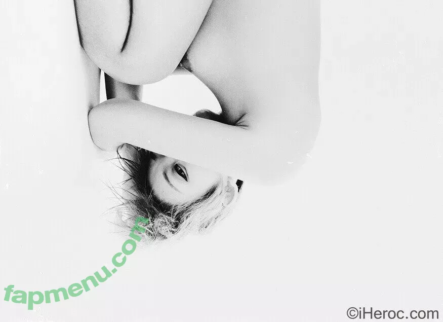 _azhua nude photo #0609 (azhua1997 / 阿朱啊)