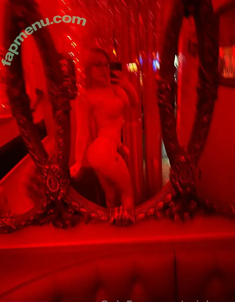 aziebugx nude photo #0107 (aziebugx)