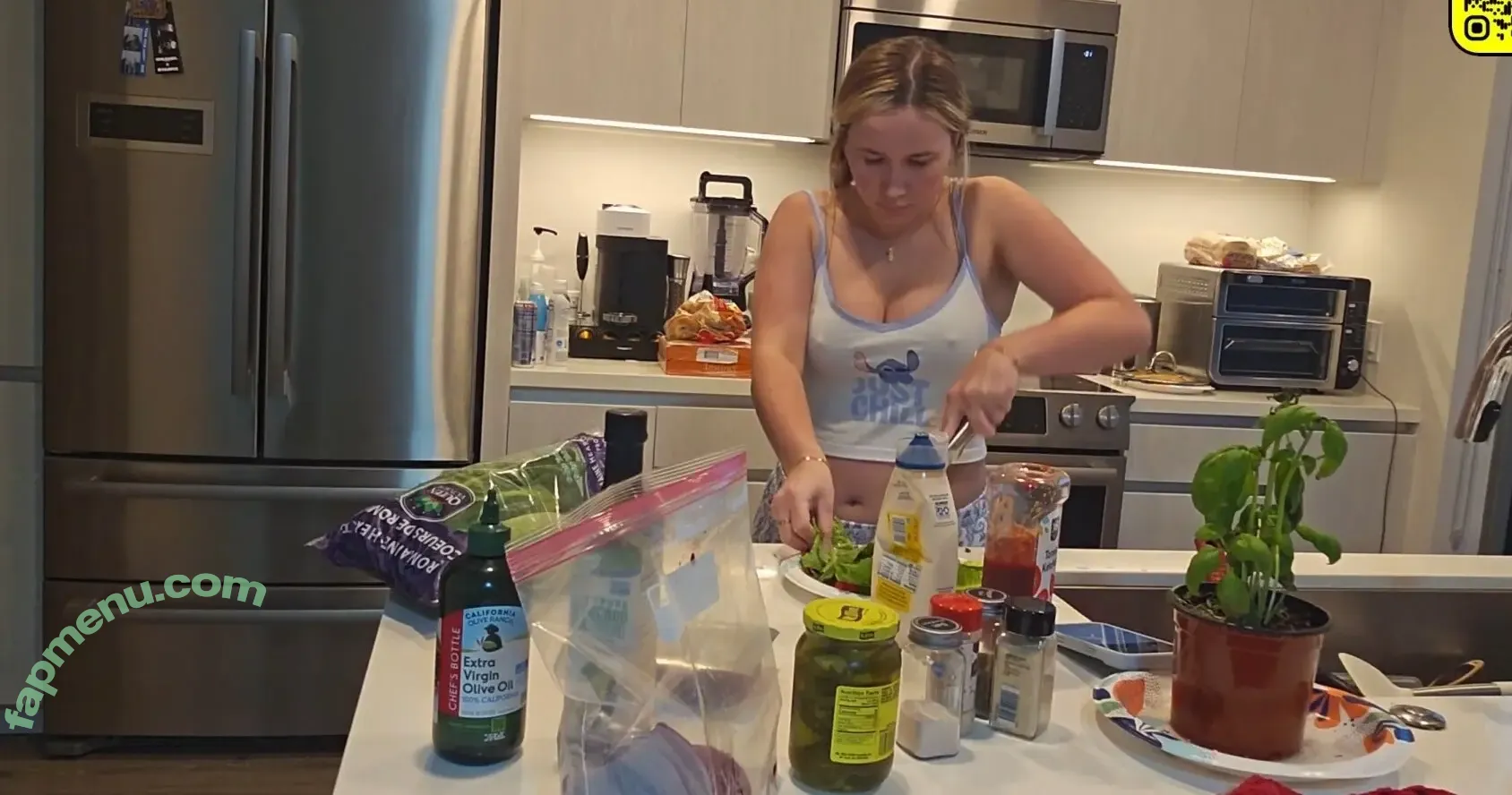 azra_lifts nude photo #0004 (azra_lifts)