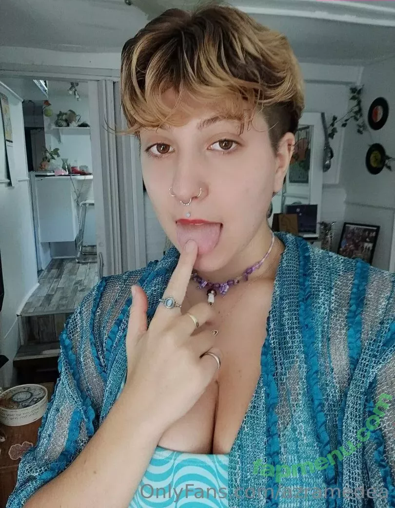 azramedea nude photo #0049 (azramian)