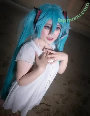 Azuralynn / Azuralynn_Cos nude photo #0017