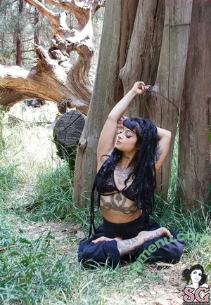 Azzizeh / azizeh nude photo #0013