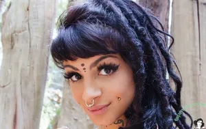 Azzizeh / azizeh nude photo #0027