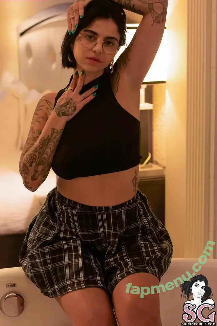 Azzy Star nude photo #0032 (azzy_star / azzystar_ / azzystar__)