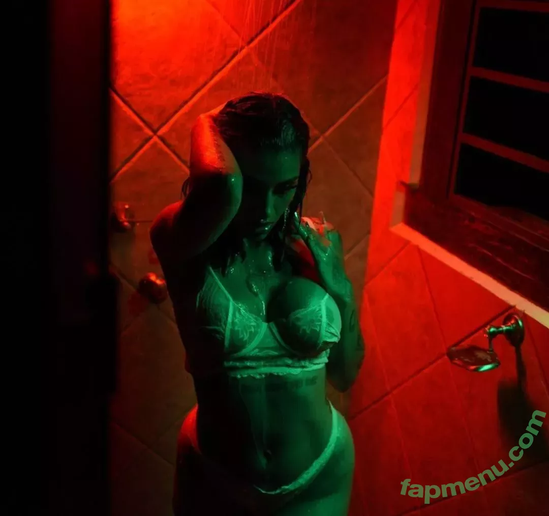 AZZY nude photo #0017 (Azzyoficixl / azzyoriginxl)