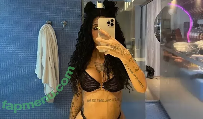 AZZY nude photo #0026 (Azzyoficixl / azzyoriginxl)