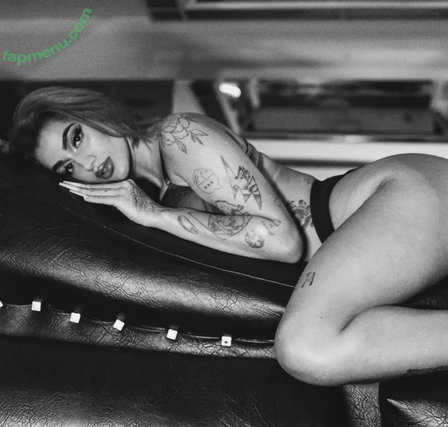 AZZY nude photo #0089 (Azzyoficixl / azzyoriginxl)