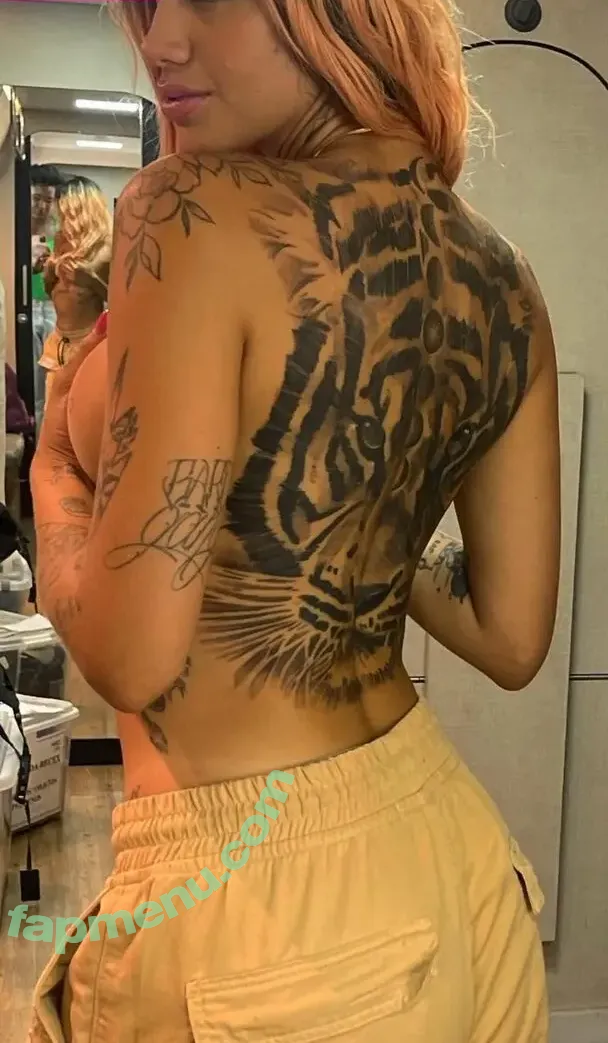AZZY nude photo #0275 (Azzyoficixl / azzyoriginxl)