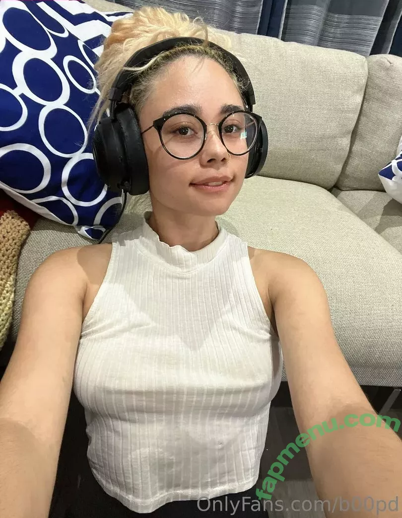 b00pd nude photo #0087 (b00pp)