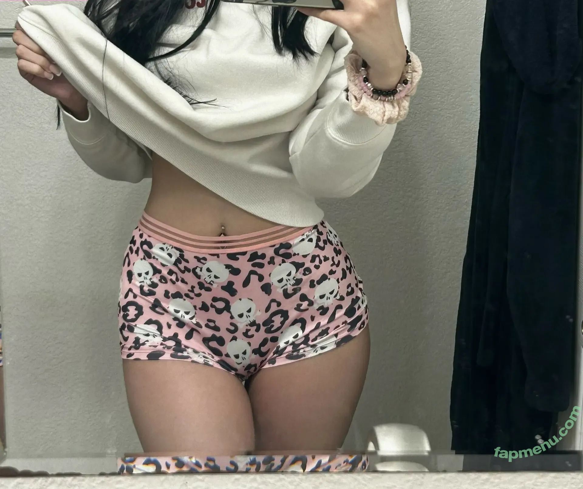 babagirl nude photo #0286 (_babag1rl / baba.g1rl / babag1rl / babxygirlxx)