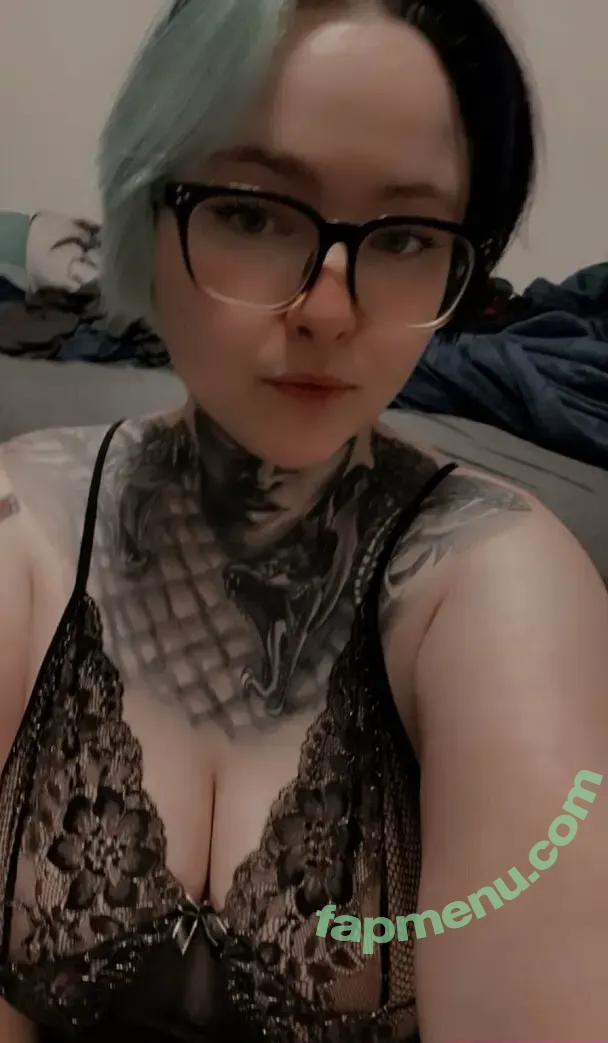 babe_ghost nude photo #0021 (babyghosts)