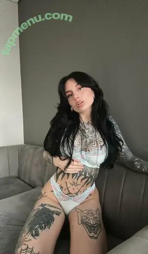  nude photo #0005