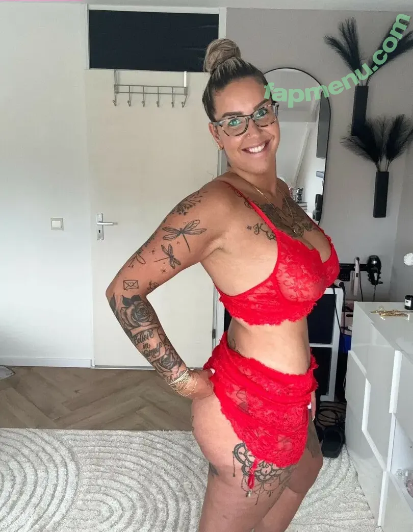 babeessx nude photo #0005 (babexjess)