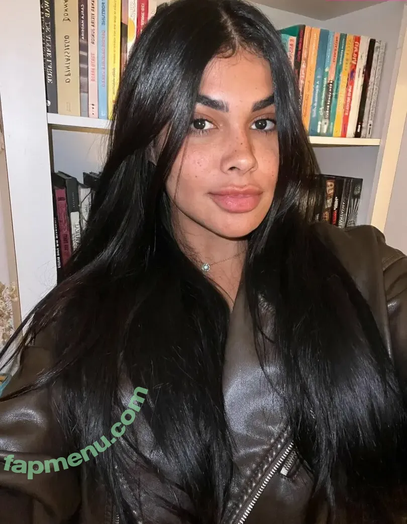 BabiLaranjinha nude photo #0004 (laranjinhababi)