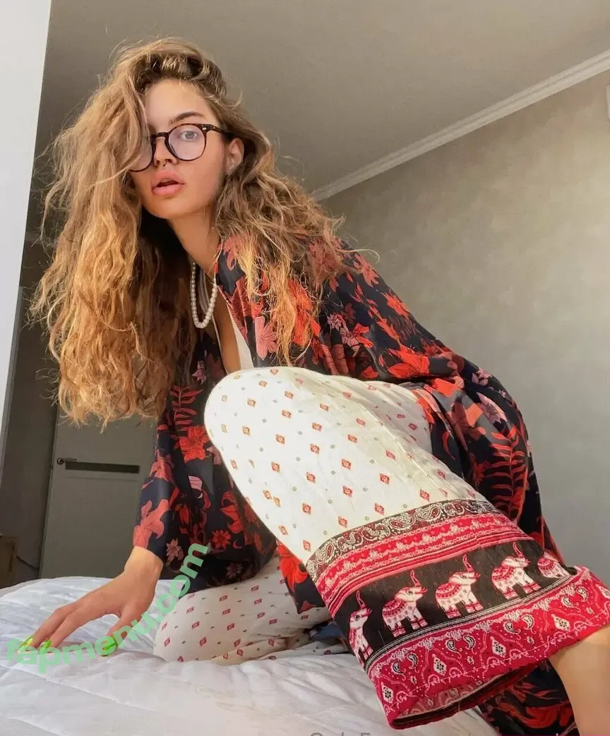 baby_asya nude photo #0018 (crazy_stacy / crazy_stacy__)