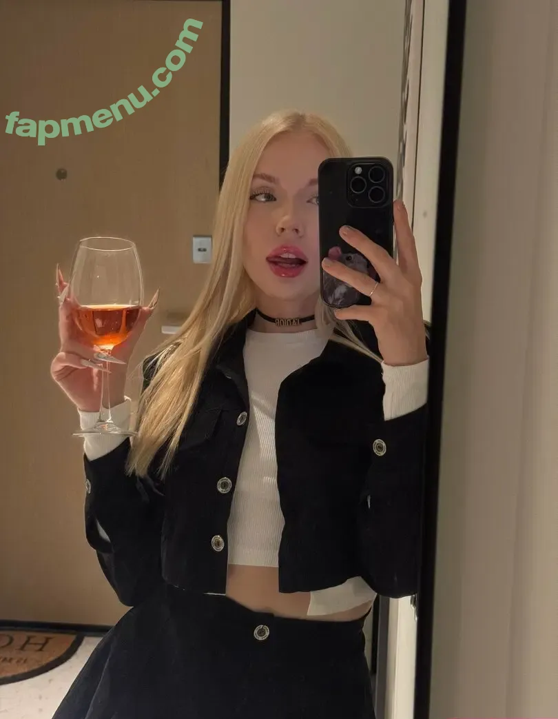 baby_bonn nude photo #0022 (baaby.bon)