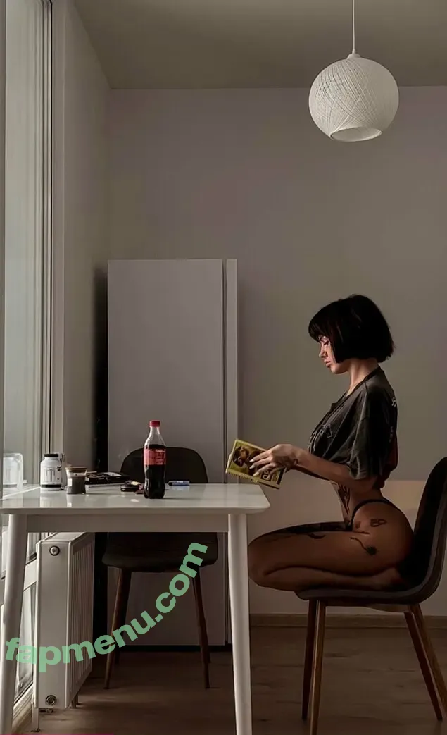 baby_capricornn nude photo #0007 (baby_capricornn)