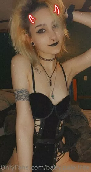 baby.pale.free / jumbompale nude photo #0010