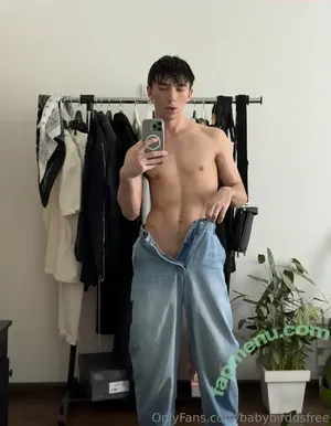  nude photo #0002