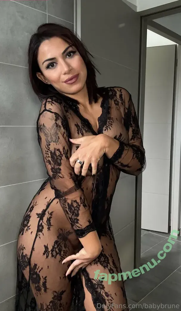 babybrune nude photo #0017 (babybrune00)