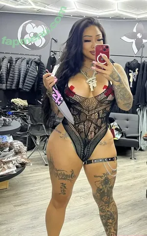 babybutt888 / Porshaaaaaa / porshafitness nude photo #0014