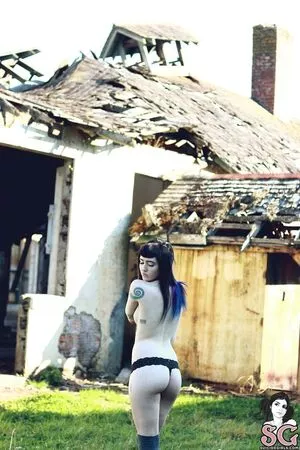 babycakes1920 / babycakes._ / cygnet suicide / pa1s_ nude photo #0034