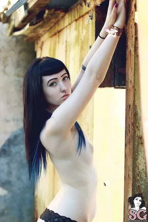 babycakes1920 / babycakes._ / cygnet suicide / pa1s_ nude photo #0038