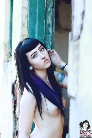 babycakes1920 / babycakes._ / cygnet suicide / pa1s_ nude photo #0047