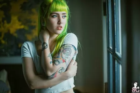 babycakes1920 / babycakes._ / cygnet suicide / pa1s_ nude photo #0055