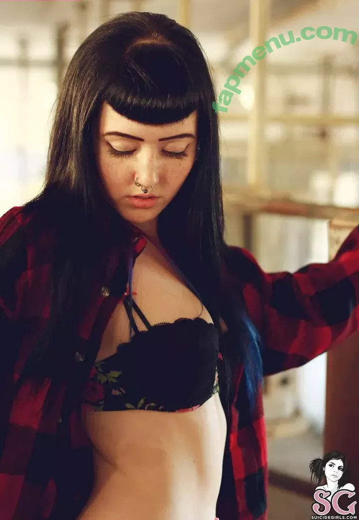 babycakes1920 nude photo #0015 (babycakes._ / cygnet suicide / pa1s_)