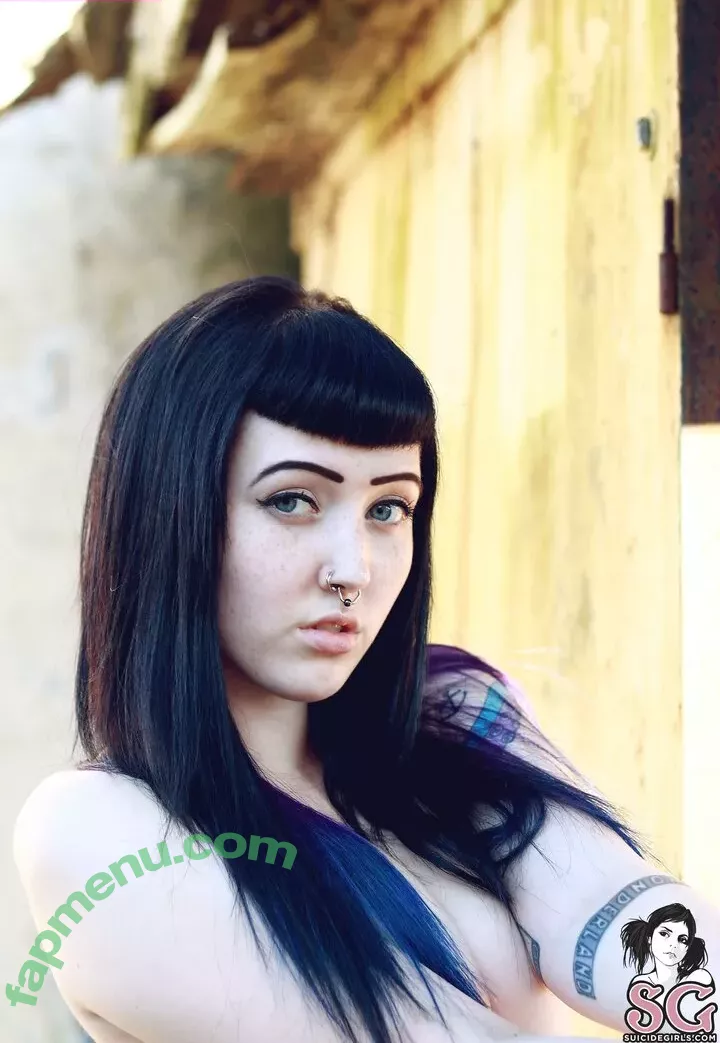 babycakes1920 nude photo #0039 (babycakes._ / cygnet suicide / pa1s_)