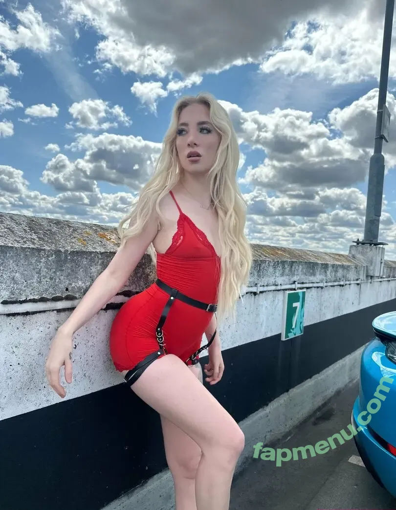 babychar_x nude photo #0003 (babychar_x)