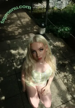  nude photo #0008