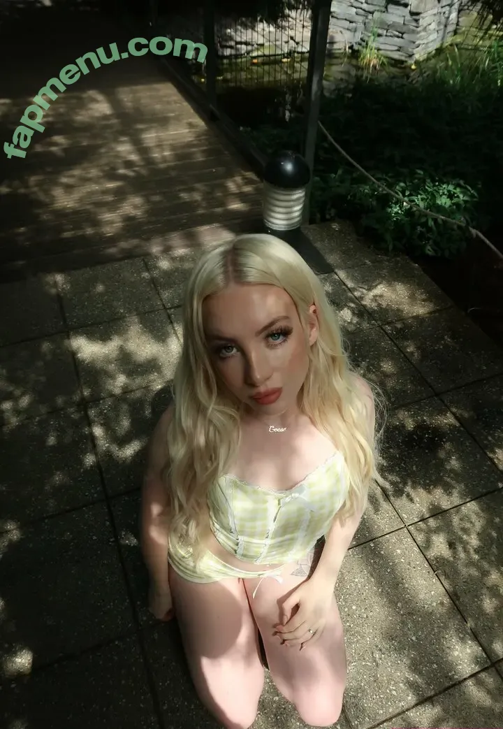 babychar_x nude photo #0008 (babychar_x)