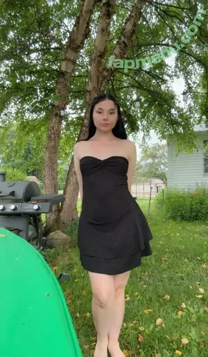  nude photo #0002
