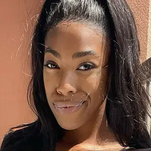 babydollnaomi / babydoll_naomilynn nude photo #0028