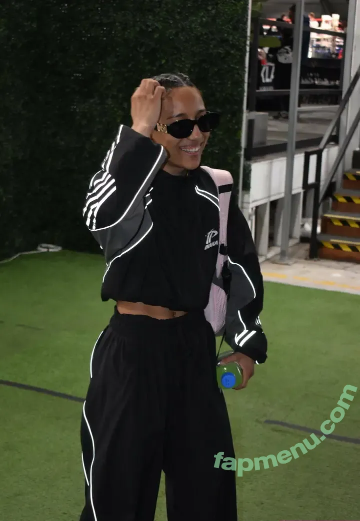 babyface_assassin nude photo #0006 (babyface_assassin)