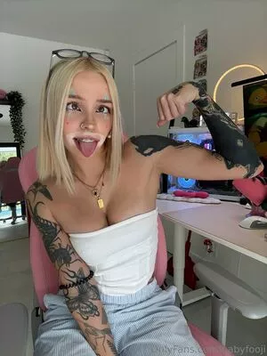 babyfooji / peachtot / peachtot.cosplay nude photo #3117